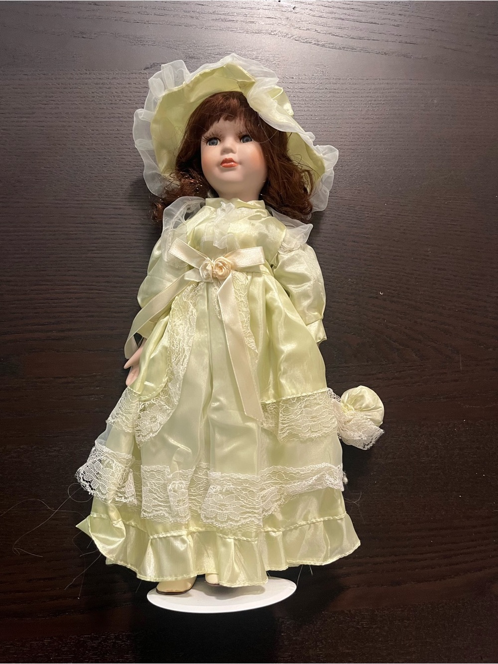 Vintage-Style Girls' Porcelain Doll in Pale Yellow Dress